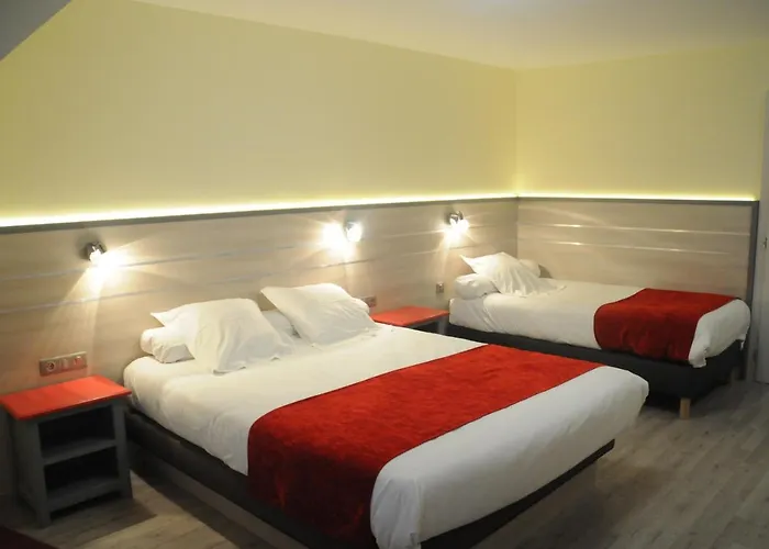 Hotel Au Parc Des Cigognes 2*