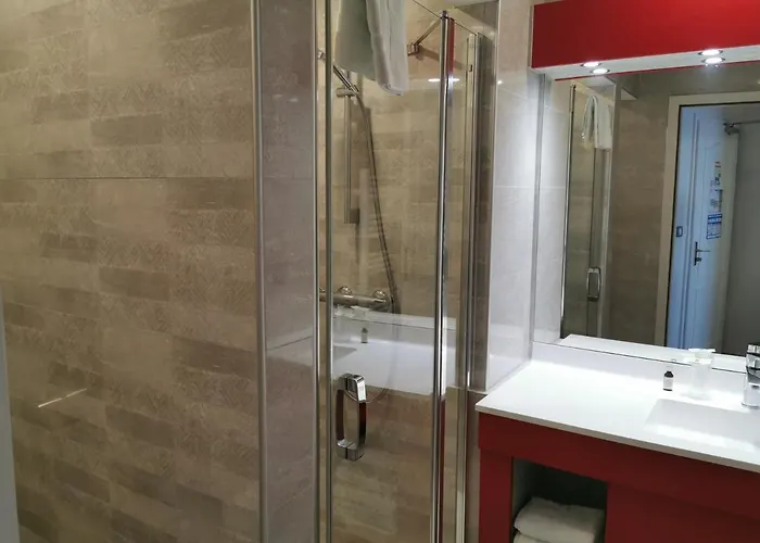 Hotel Au Parc Des Cigognes